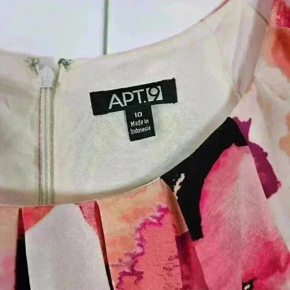 Apt 9 Pink Floral Dress Kneelength Size 10 - Picture 5 of 9